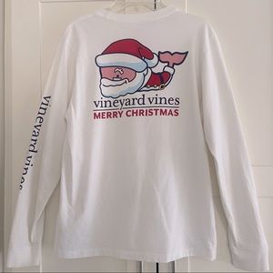 Vineyard Vines Boy’s long sleeve t-shirt with Santa design, size large (16)